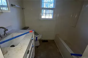 916 Aberdeen Rd, Laurinburg, NC 28352 - Photo 11