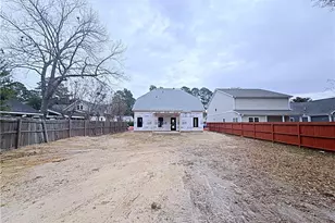 118 Ellington St, Fayetteville, NC 28305 - Photo 3