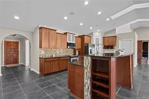 617 Northampton Rd, Fayetteville, NC 28303 - Photo 11