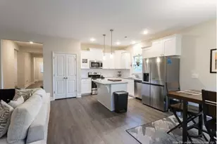 1112 McNeill Pond Rd, Lumber Bridge, NC 28357 - Photo 9