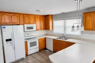 332 Rainier Dr, Fayetteville, NC 28314 - Photo 11