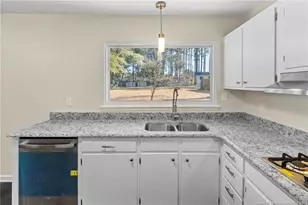 821 Moriston Rd, Fayetteville, NC 28314 - Photo 11