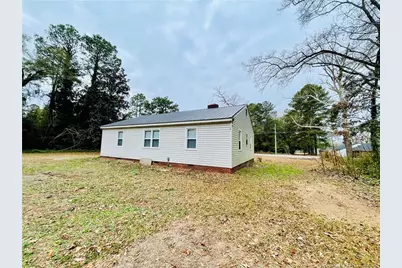 405 S Austin Street S, Maxton, NC 28364 - Photo 7