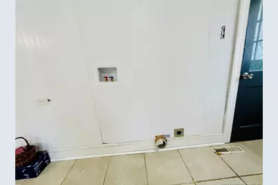 405 S Austin Street S, Maxton, NC 28364 - Photo 27