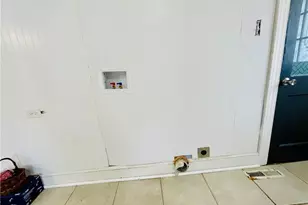 405 S Austin Street S, Maxton, NC 28364 - Photo 27