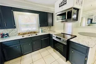 405 S Austin Street S, Maxton, NC 28364 - Photo 23