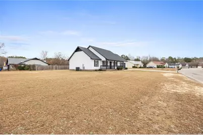 122 Tanner Loop, Raeford, NC 28376 - Photo 3