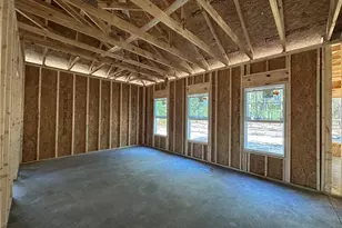 30381 E Lake Rd, Wagram, NC 28396 - Photo 9