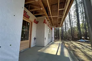 30381 E Lake Rd, Wagram, NC 28396 - Photo 3