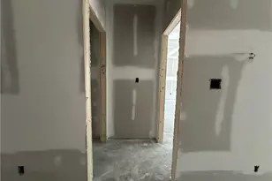 30381 E Lake Rd, Wagram, NC 28396 - Photo 11