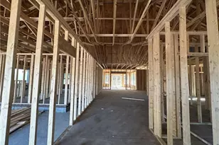 30381 E Lake Rd, Wagram, NC 28396 - Photo 5