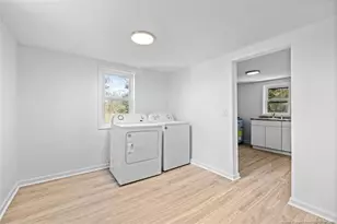 1055 Old Fayetteville Rd, Salemburg, NC 28385 - Photo 17