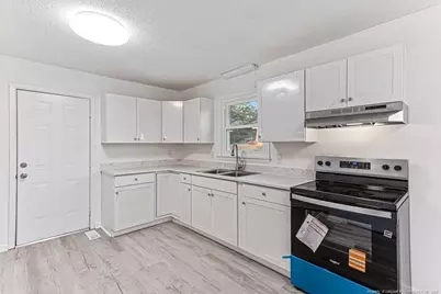 922 Rancho Drive, Fayetteville, NC 28303 - Photo 17