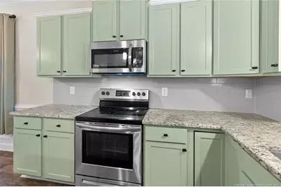 425 Woodington Road, Hope Mills, NC 28348 - Photo 15