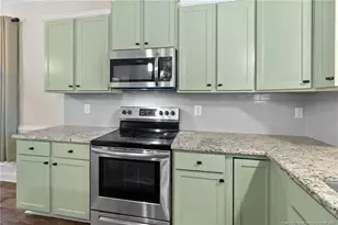 425 Woodington Rd, Hope Mills, NC 28348 - Photo 15