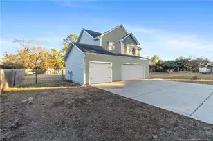 425 Woodington Rd, Hope Mills, NC 28348 - Photo 3