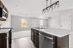 116 Phillips St, Fayetteville, NC 28301 - Photo 9