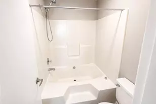 3374 Galleria Dr, Fayetteville, NC 28303 - Photo 7