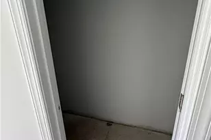 5062 Bluebird Dr, Sanford, NC 27332 - Photo 9