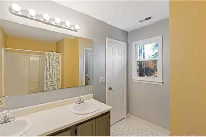 604 Rockport Drive, Fayetteville, NC 28311 - Photo 25