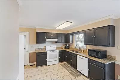 604 Rockport Drive, Fayetteville, NC 28311 - Photo 17