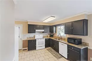 604 Rockport Dr, Fayetteville, NC 28311 - Photo 17