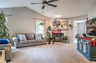 8 White Ct, Pinehurst, NC 28374 - Photo 3