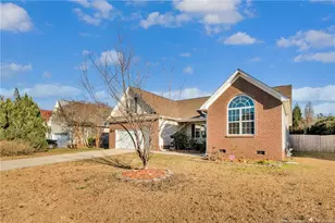 1111 Thistle Gold Dr, Hope Mills, NC 28348 - Photo 3