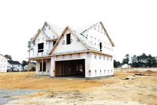 4729 Scenic Pines Dr, Hope Mills, NC 28348 - Photo 3