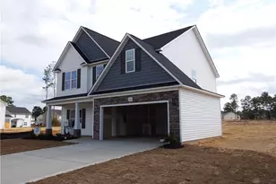 4729 Scenic Pines Dr, Hope Mills, NC 28348 - Photo 3