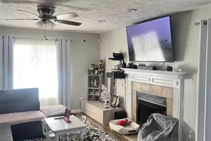 1041 Screech Owl Dr, Hope Mills, NC 28348 - Photo 3