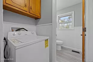 820 E Donaldson Ave, Raeford, NC 28376 - Photo 17