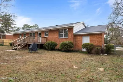 820 E Donaldson Avenue, Raeford, NC 28376 - Photo 5
