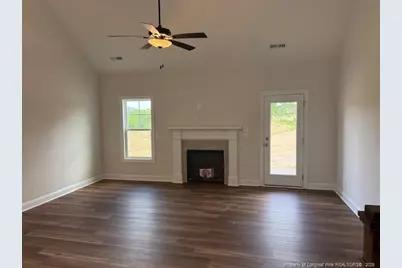 204 N Rabbit Run Drive, Smithfield, NC 27577 - Photo 5