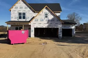 204 N Rabbit Run Dr, Smithfield, NC 27577 - Photo 1