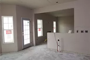 4734 Scenic Pines Dr, Hope Mills, NC 28348 - Photo 5