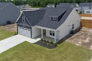 4730 Scenic Pines Dr, Hope Mills, NC 28348 - Photo 5