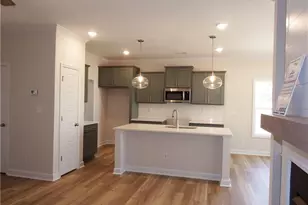 4730 Scenic Pines Dr, Hope Mills, NC 28348 - Photo 9