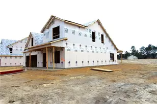 4733 Scenic Pines Dr, Hope Mills, NC 28348 - Photo 3