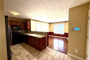 2512 Camp Lejeune Ct, Hope Mills, NC 28348 - Photo 11