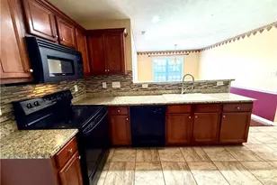 2512 Camp Lejeune Ct, Hope Mills, NC 28348 - Photo 7