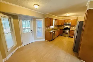 6224 Lake Trail Dr, Fayetteville, NC 28304 - Photo 7