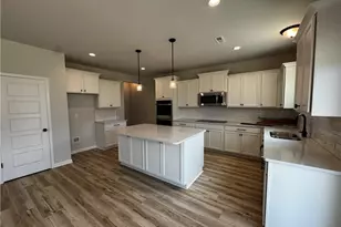 1818 Smith Farm St, Fayetteville, NC 28306 - Photo 9