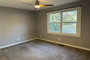 413 Country Club Dr, Fayetteville, NC 28301 - Photo 15