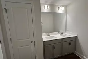 3879 Blackhills Rd, Fayetteville, NC 28311 - Photo 21