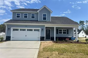 3879 Blackhills Rd, Fayetteville, NC 28311 - Photo 1