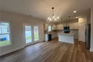 3871 Blackhills Rd, Fayetteville, NC 28311 - Photo 3