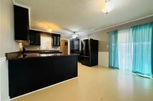 2170 Quailridge Dr, Fayetteville, NC 28304 - Photo 5