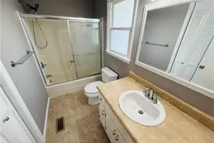 2170 Quailridge Dr, Fayetteville, NC 28304 - Photo 15