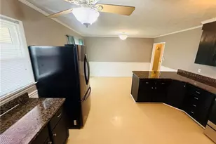 2170 Quailridge Dr, Fayetteville, NC 28304 - Photo 7